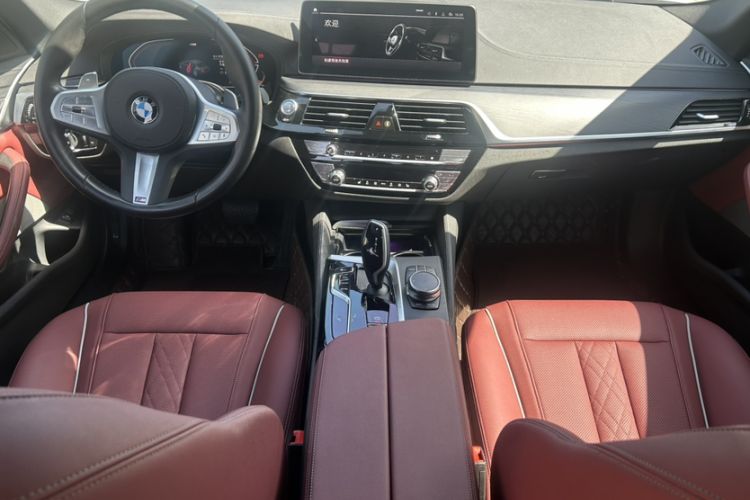 Used BMW 5 Series 2023 530Li Leading Model M Sport Package Interior 1