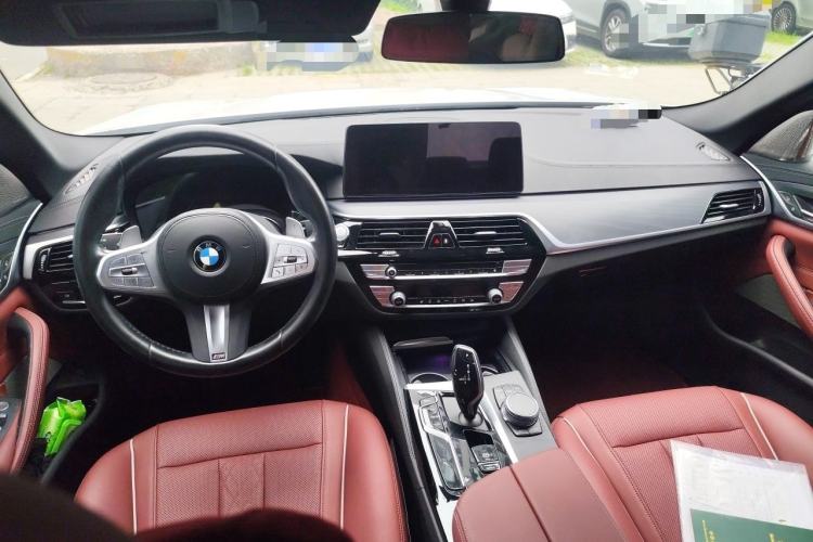 Used BMW 5 Series 2023 530Li Leading Model M Sport Package Interior 2