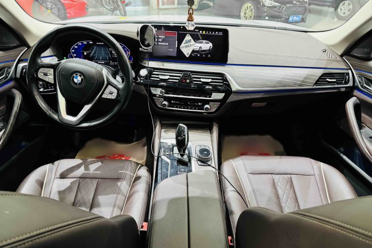 Used BMW 5 Series 2023 530Li Leading Edition Luxury Package Interior 2