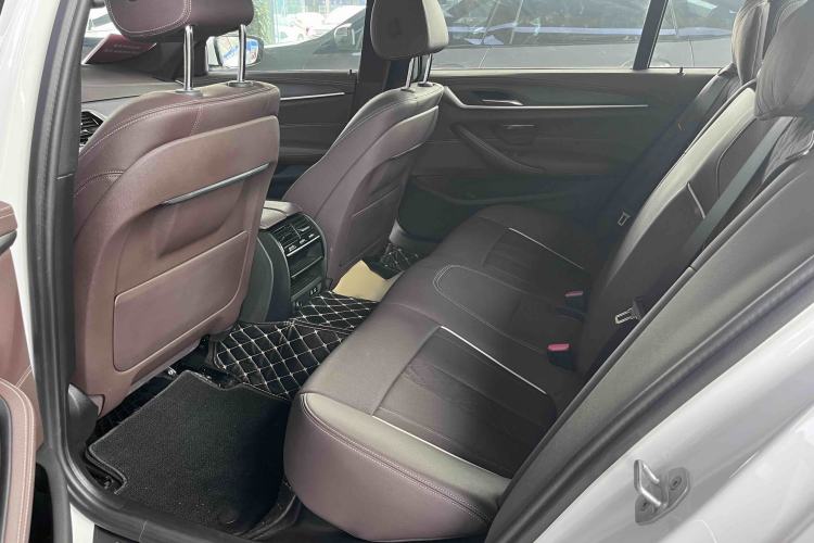 Used BMW 5 Series 2023 Restyled 530Li Leading Edition M Sport Package Interior 2