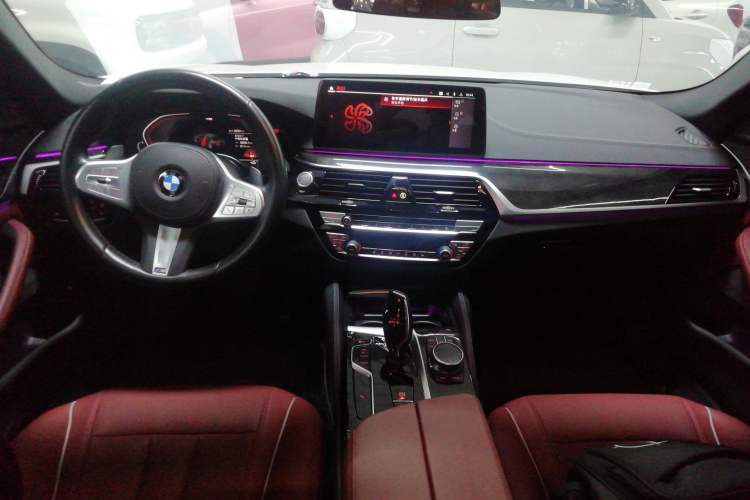 Used BMW 5 Series 2023 530Li Leading Model M Sport Package Interior 2