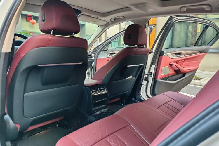Used BMW 5 Series 2023 530Li Leading Edition Luxury Package Interior 3
