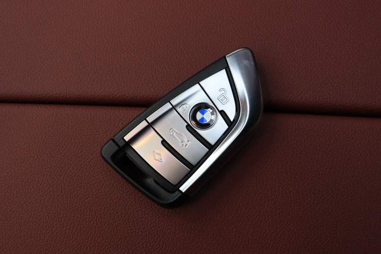 Used BMW 5 Series 2023 530Li Leading Model M Sport Package Interior 4