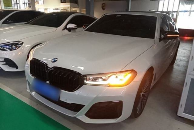 Used BMW 5 Series 2023 530Li Leading Model M Sport Package