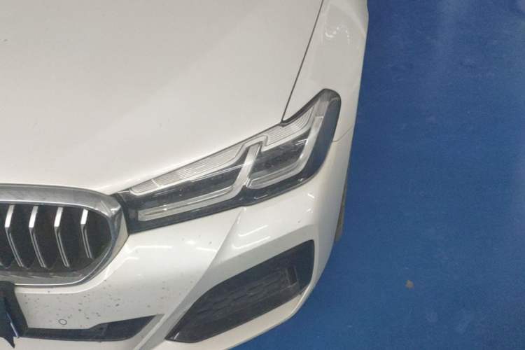Used BMW 5 Series 2023 530Li Leading Model M Sport Package Left Front Headlight