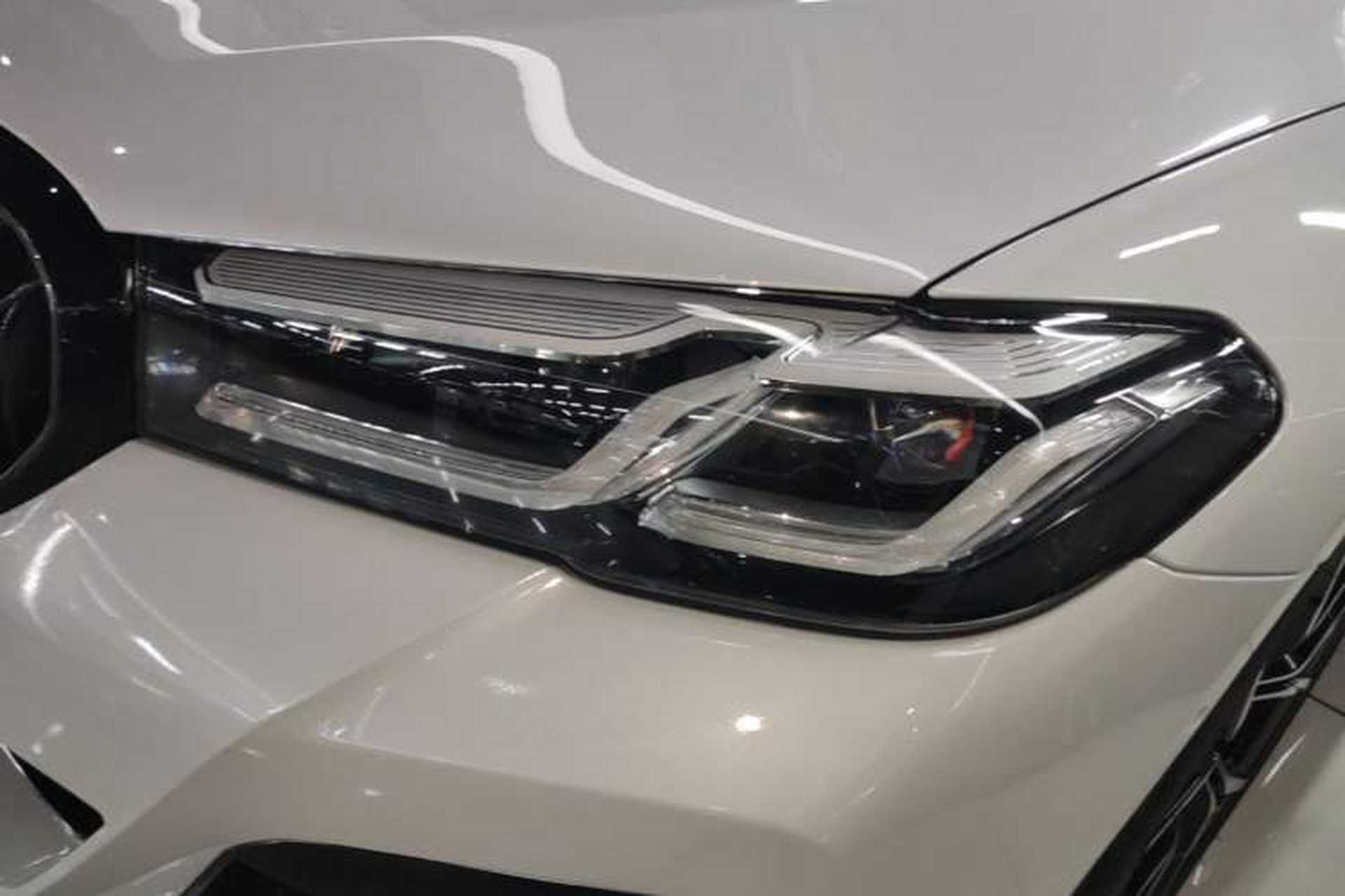 Used BMW 5 Series 2023 530Li Luxury Edition M Sport Package Left Front Headlight