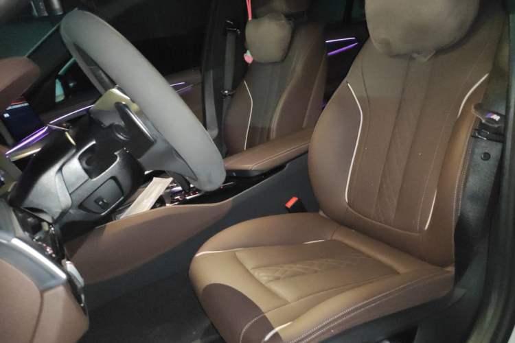 Used BMW 5 Series 2023 530Li Leading Model M Sport Package Left Front Seat