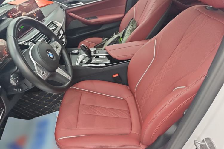 Used BMW 5 Series 2023 530Li Leading Model M Sport Package Left Front Seat