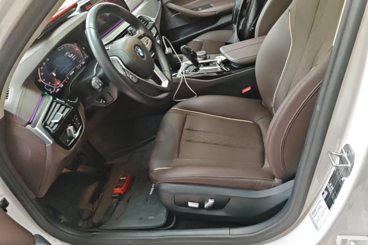 Used BMW 5 Series 2023 530Li Leading Edition Luxury Package Left Front Seat