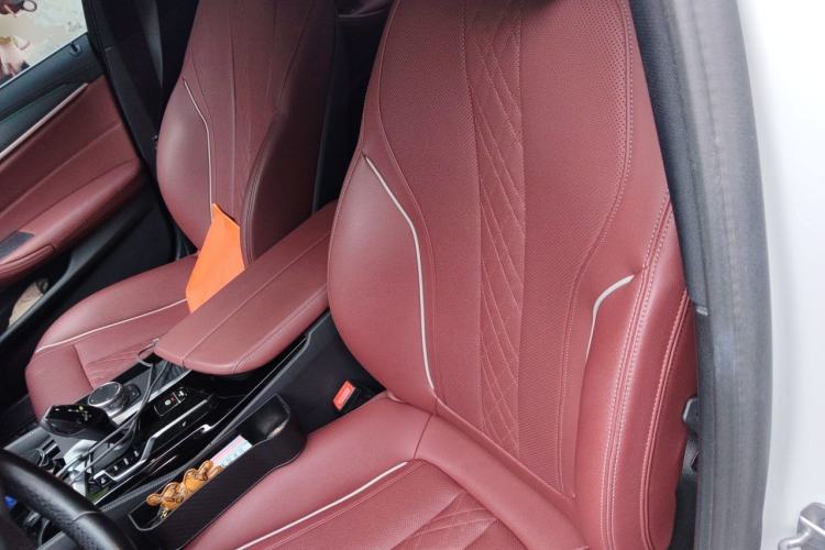 Used BMW 5 Series 2023 530Li Leading Model M Sport Package Left Front Seat