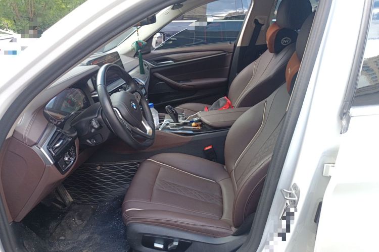 Used BMW 5 Series 2023 530Li Leading Edition Luxury Package Left Front Seat