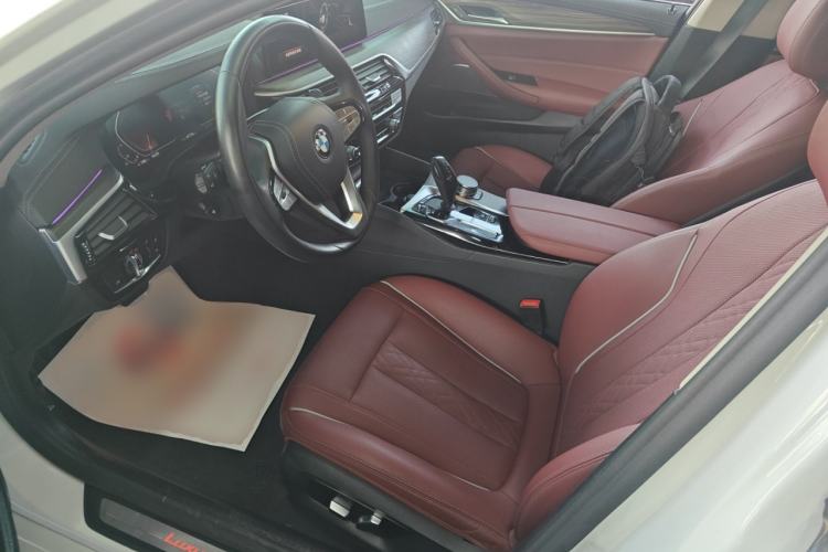 Used BMW 5 Series 2023 530Li Leading Edition Luxury Package Left Front Seat
