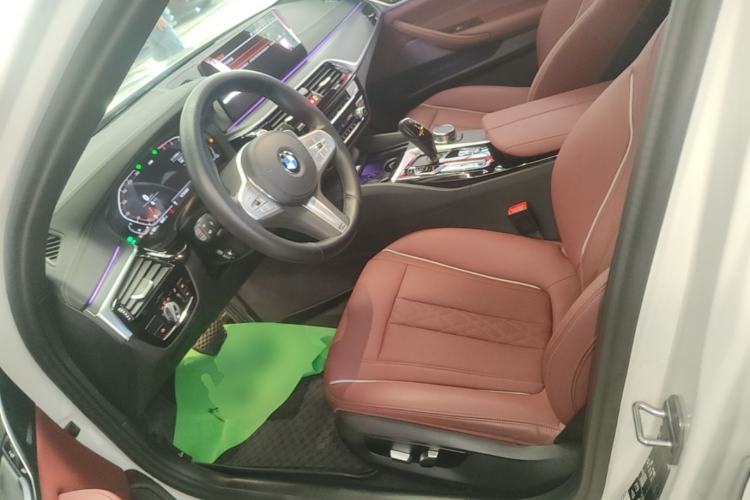 Used BMW 5 Series 2023 530Li xDrive M Sport Package Left Front Seat