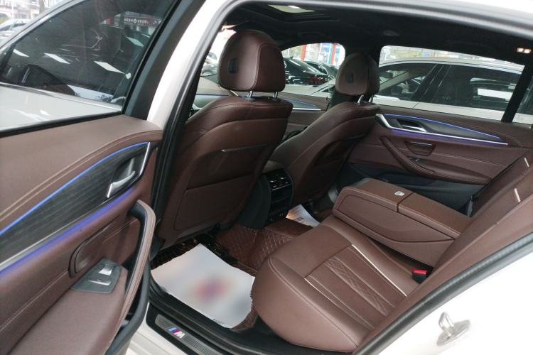 Used BMW 5 Series 2023 530Li Leading Model M Sport Package Left Rear Seat