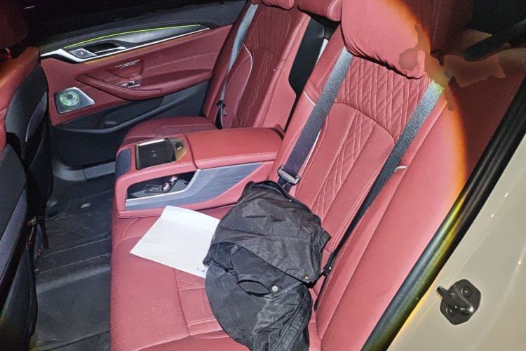 Used BMW 5 Series 2023 530Li Luxury Edition M Sport Package Left Rear Seat