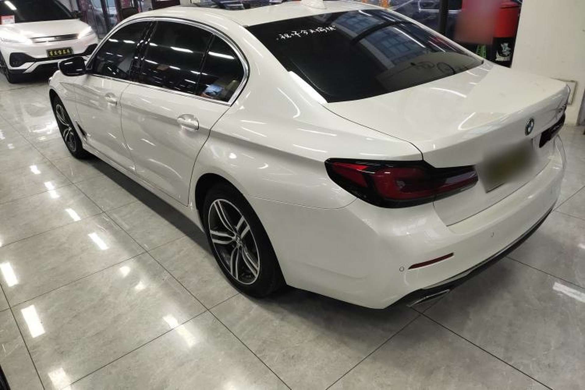 Used BMW 5 Series 2023 530Li Leading Edition Luxury Package Left Side