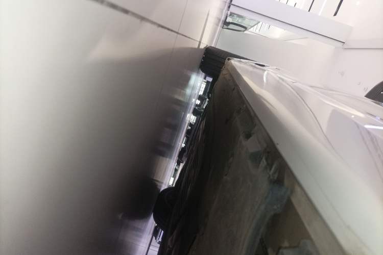 Used BMW 5 Series 2023 530Li Leading Model M Sport Package Left Side Sill