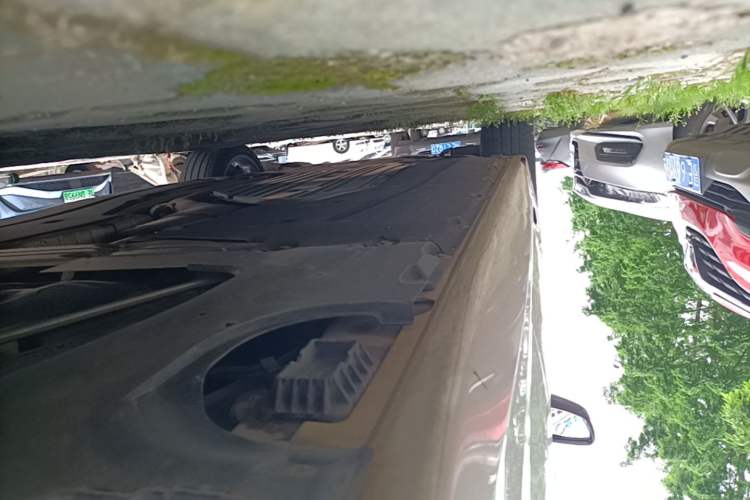 Used BMW 5 Series 2023 530Li Leading Model M Sport Package Left Side Sill