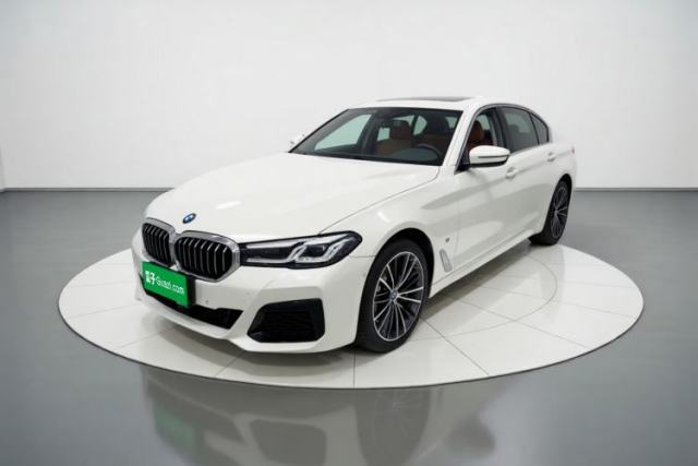Ojetý BMW 5 Series 2023 530Li Leading Model M Sport Package