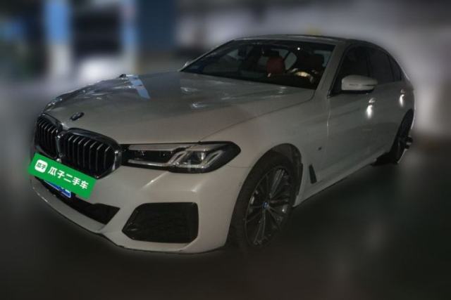 Ojetý BMW 5 Series 2023 530Li Leading Model M Sport Package