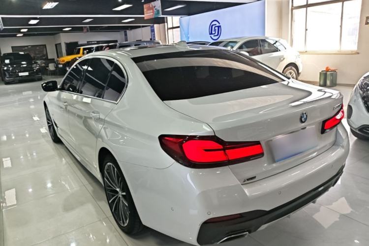 Used BMW 5 Series 2023 530Li xDrive M Sport Package Rear Left 45 Deg