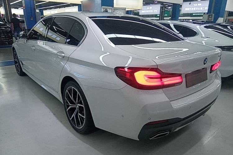 Used BMW 5 Series 2023 530Li Luxury Edition M Sport Package Rear Left 45 Deg