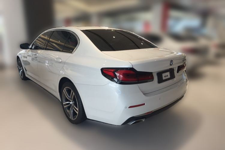 Used BMW 5 Series 2023 530Li Leading Edition Luxury Package Rear Left 45 Deg