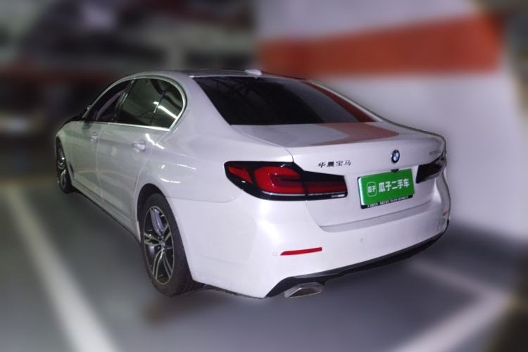 Used BMW 5 Series 2023 530Li Leading Edition Luxury Package Rear Left 45 Deg