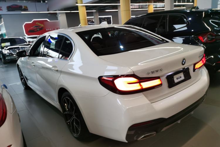 Used BMW 5 Series 2023 530Li Luxury Edition M Sport Package Rear Left 45 Deg