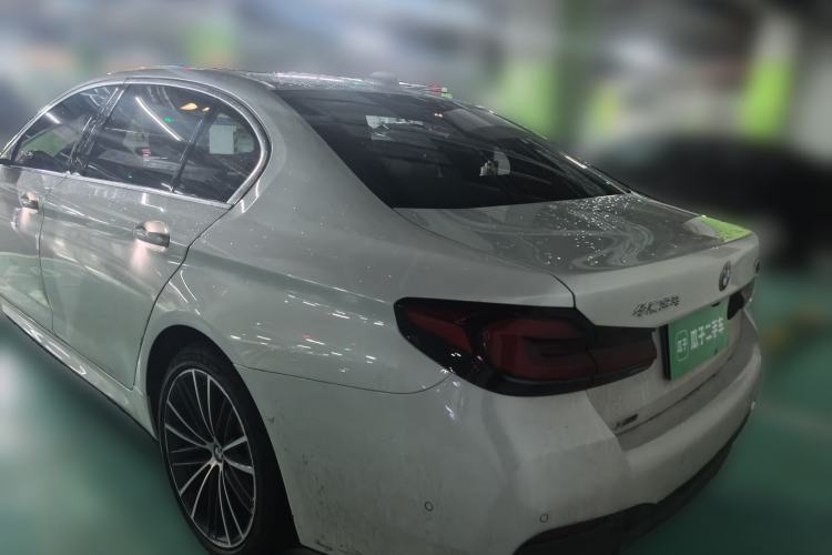 Used BMW 5 Series 2023 530Li xDrive M Sport Package Rear Left 45 Deg