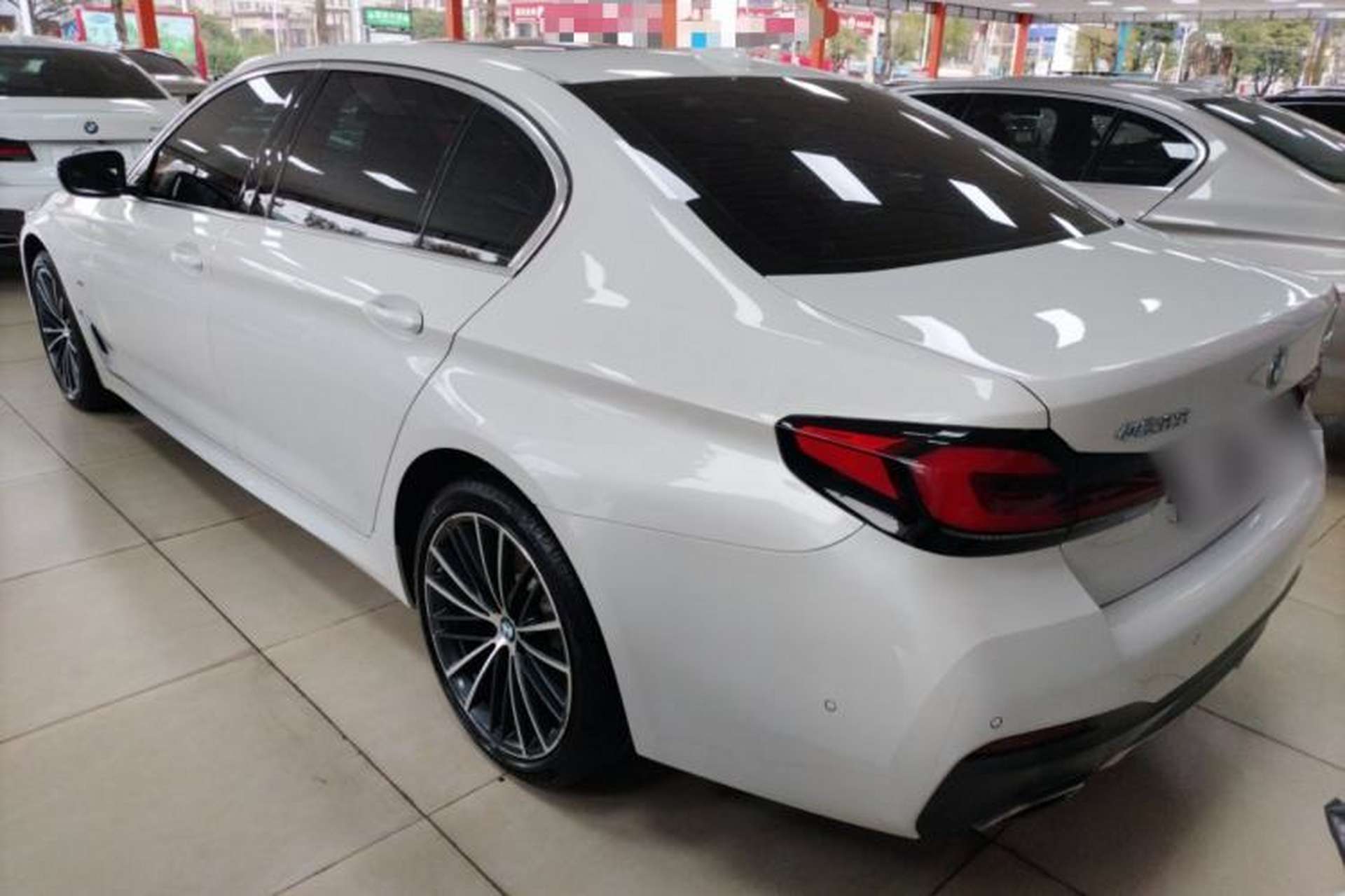 Used BMW 5 Series 2023 530Li Leading Model M Sport Package Rear Left 45 Deg