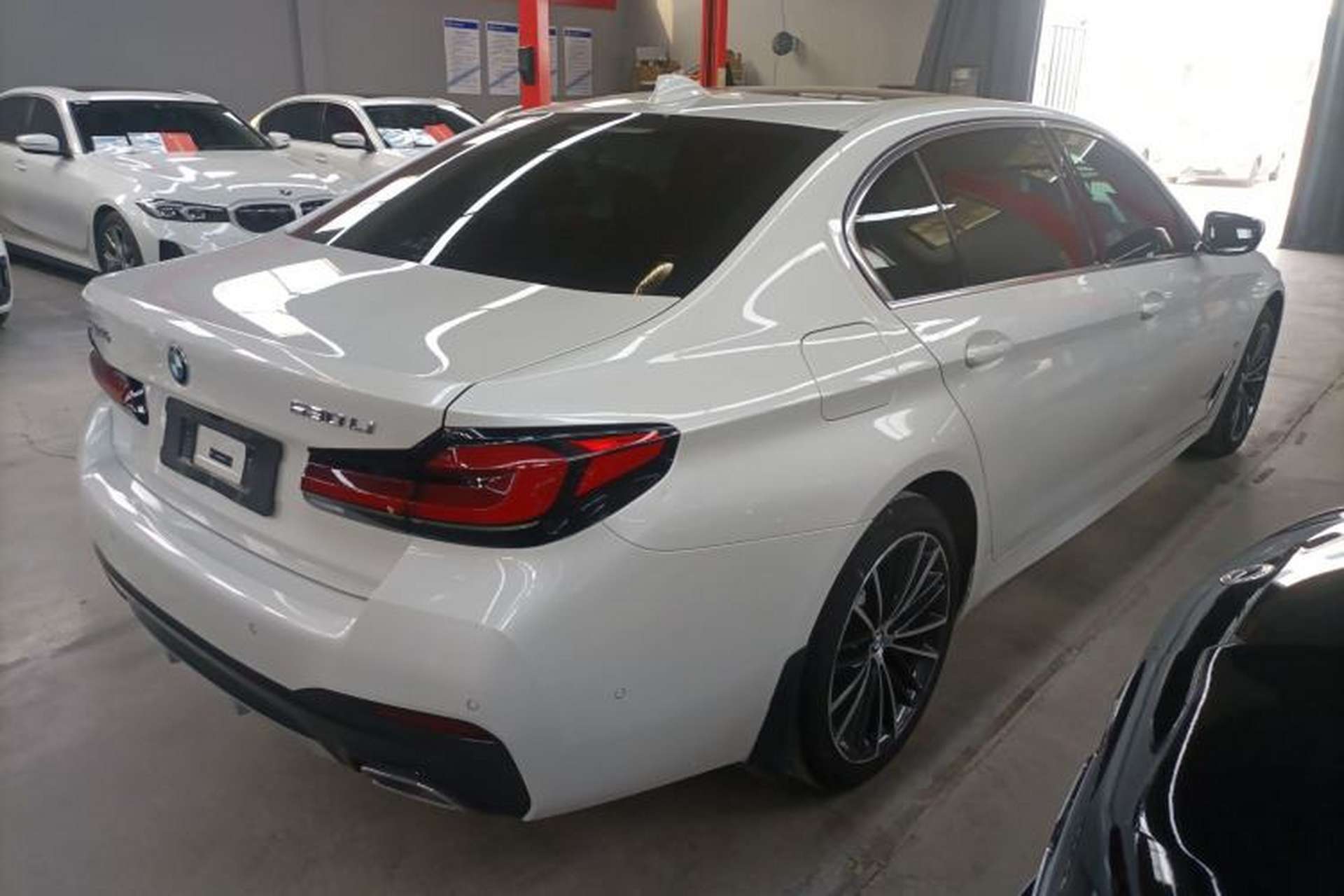 Used BMW 5 Series 2023 530Li Leading Model M Sport Package Rear Right 45 Deg