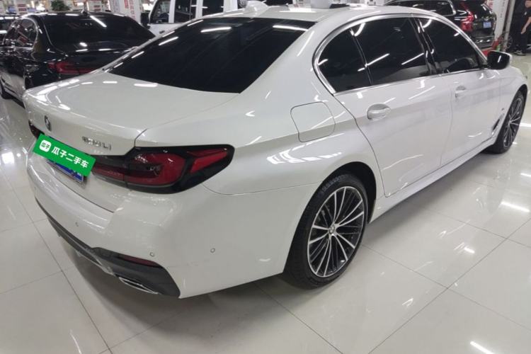Used BMW 5 Series 2023 530Li Leading Model M Sport Package Rear Right 45 Deg