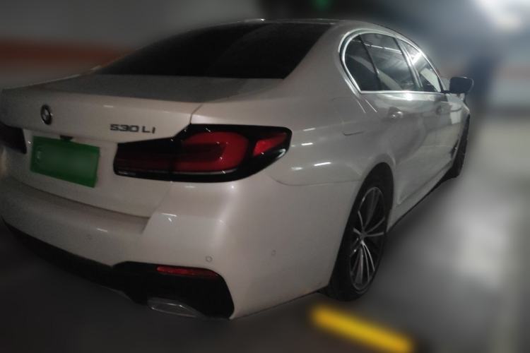 Used BMW 5 Series 2023 530Li Leading Model M Sport Package Rear Right 45 Deg