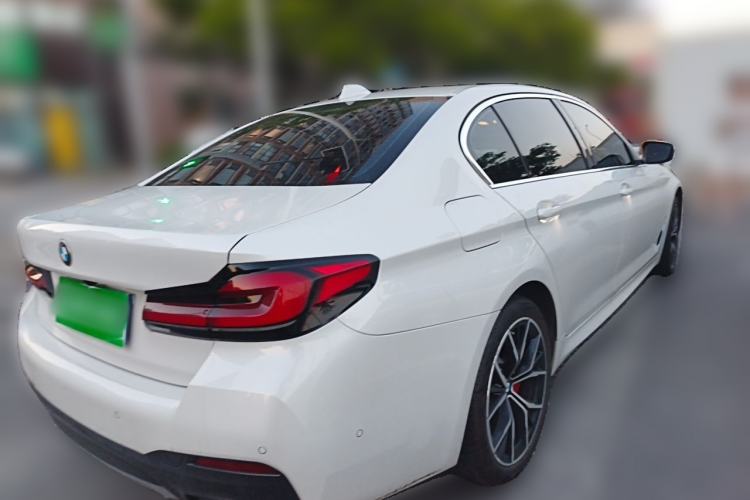 Used BMW 5 Series 2023 530Li Luxury Edition M Sport Package Rear Right 45 Deg