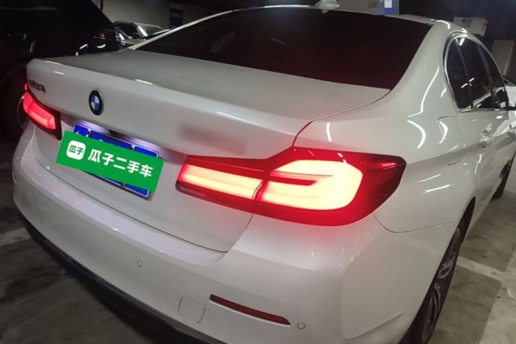 Used BMW 5 Series 2023 530Li Leading Edition Luxury Package Rear Right 45 Deg