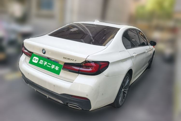 Used BMW 5 Series 2023 530Li Leading Model M Sport Package Rear Right 45 Deg