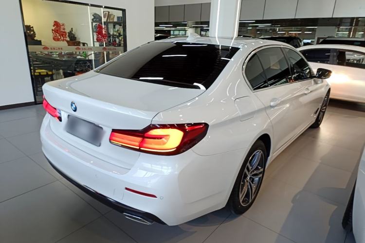 Used BMW 5 Series 2023 530Li Leading Edition Luxury Package Rear Right 45 Deg