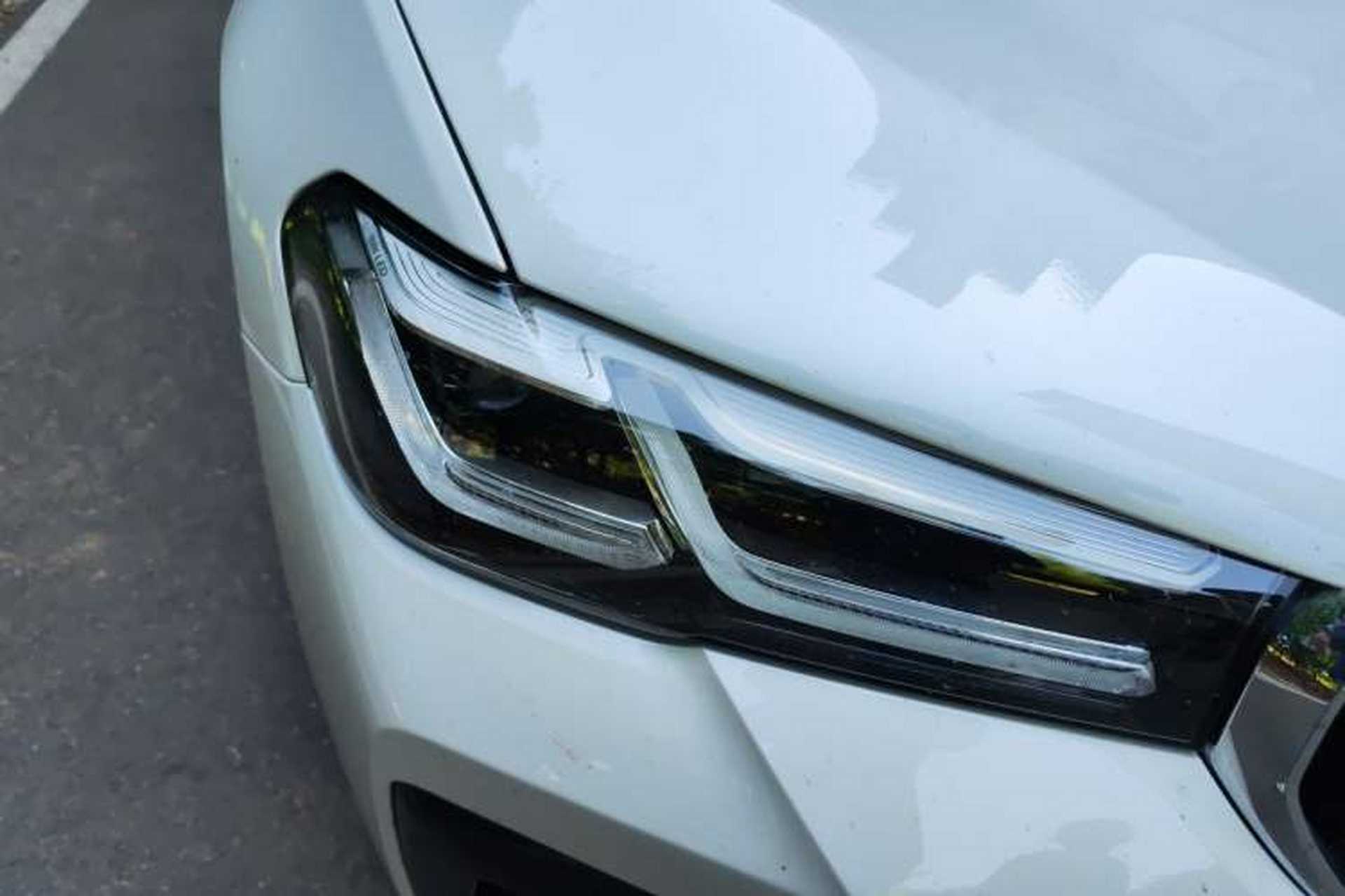 Used BMW 5 Series 2023 530Li Leading Model M Sport Package Right Front Headlight