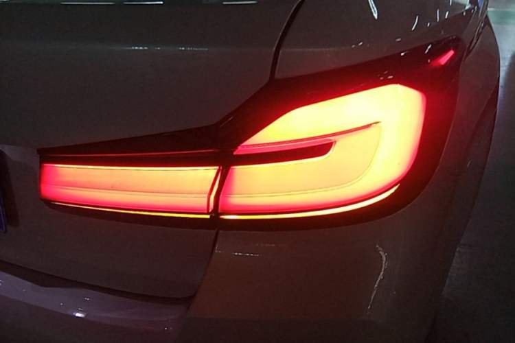 Used BMW 5 Series 2023 530Li Leading Model M Sport Package Right Rear Taillight