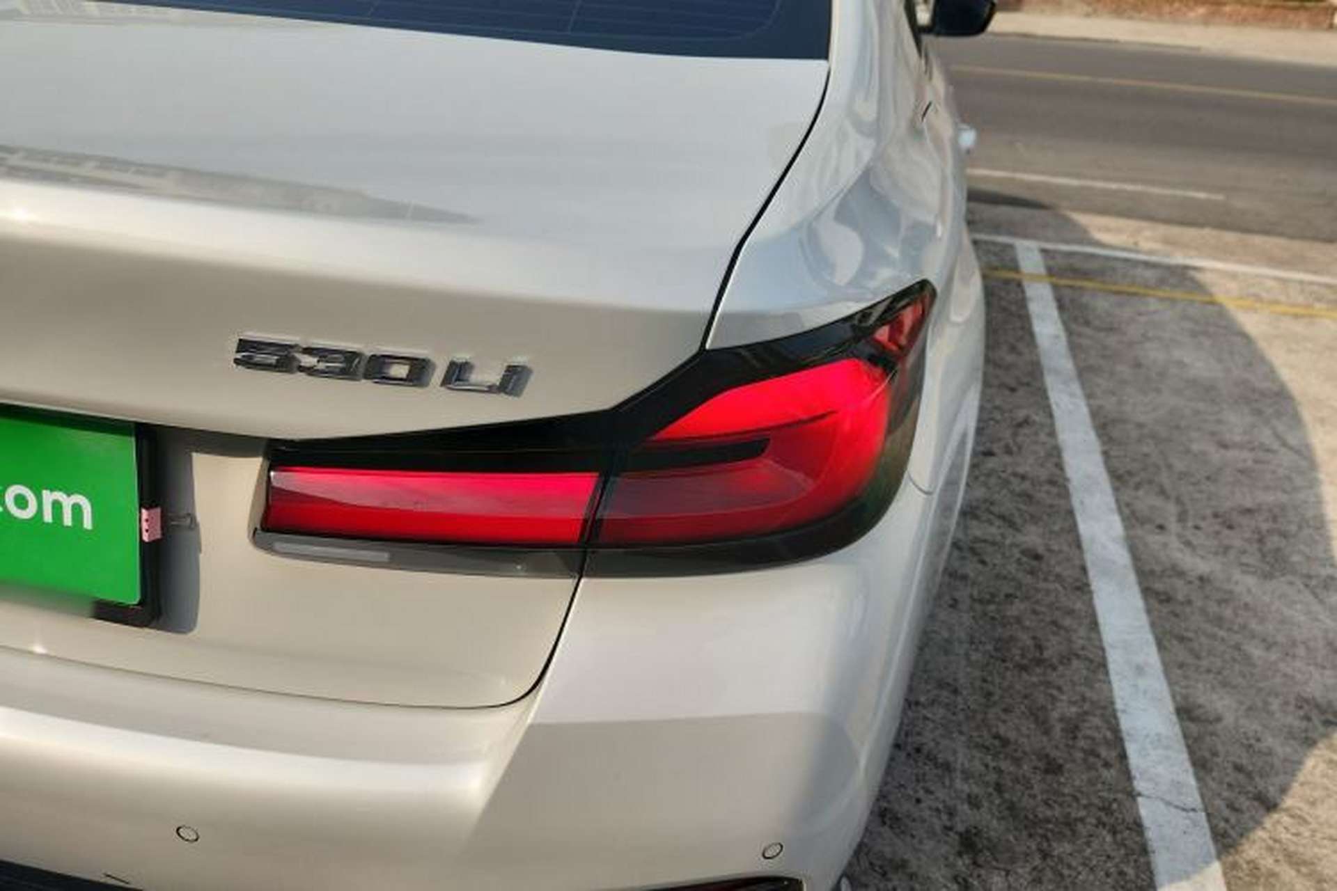 Used BMW 5 Series 2023 Restyled 530Li Leading Edition M Sport Package Right Rear Taillight