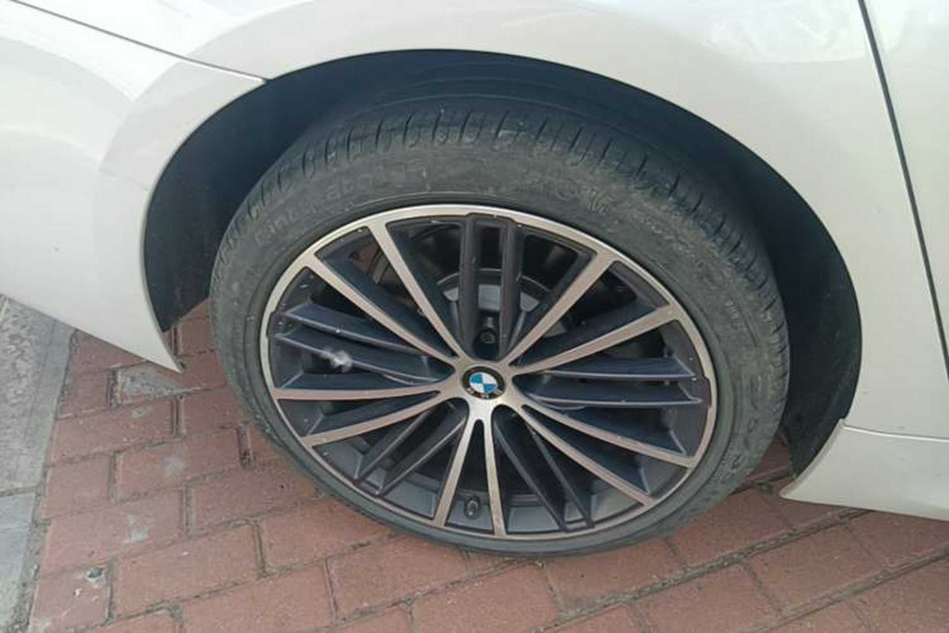 Used BMW 5 Series 2023 530Li Leading Model M Sport Package Right Rear Wheel Hub