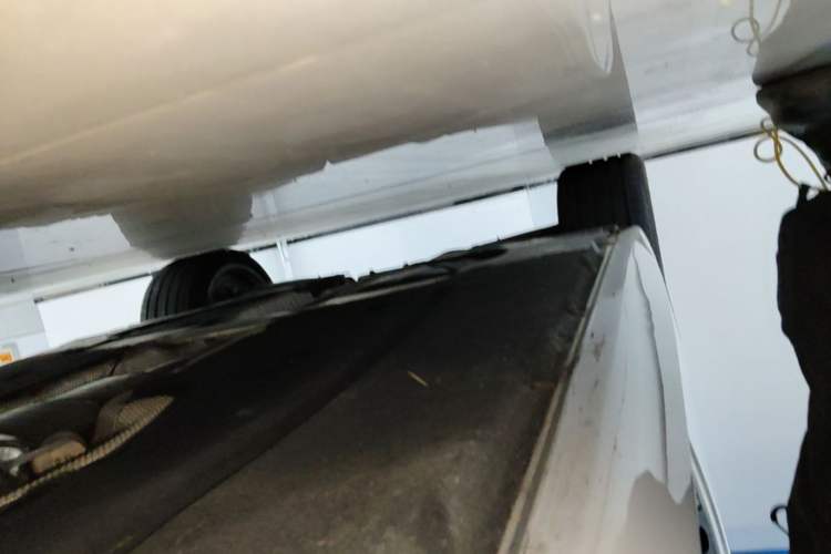 Used BMW 5 Series 2023 530Li Leading Model M Sport Package Right Side Sill