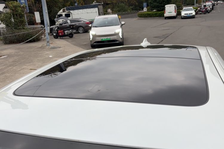 Used BMW 5 Series 2023 530Li Leading Model M Sport Package Roof