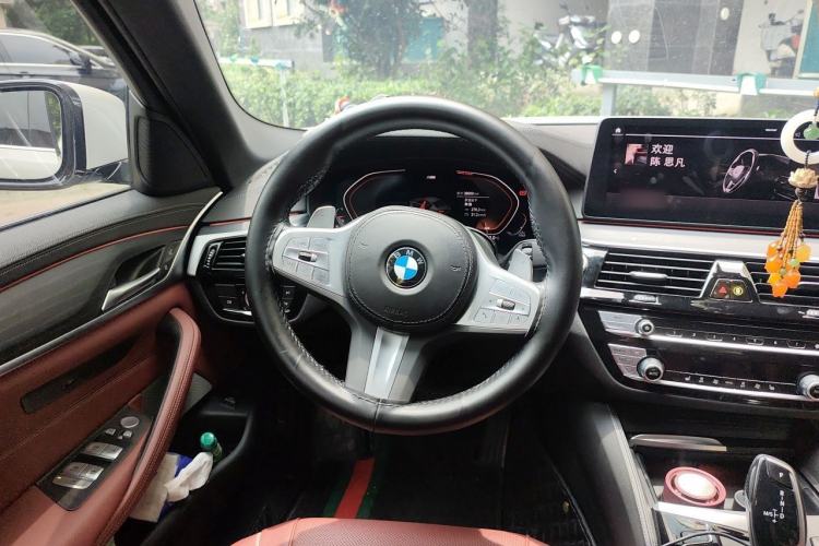 Used BMW 5 Series 2023 530Li Leading Model M Sport Package Steering Wheel