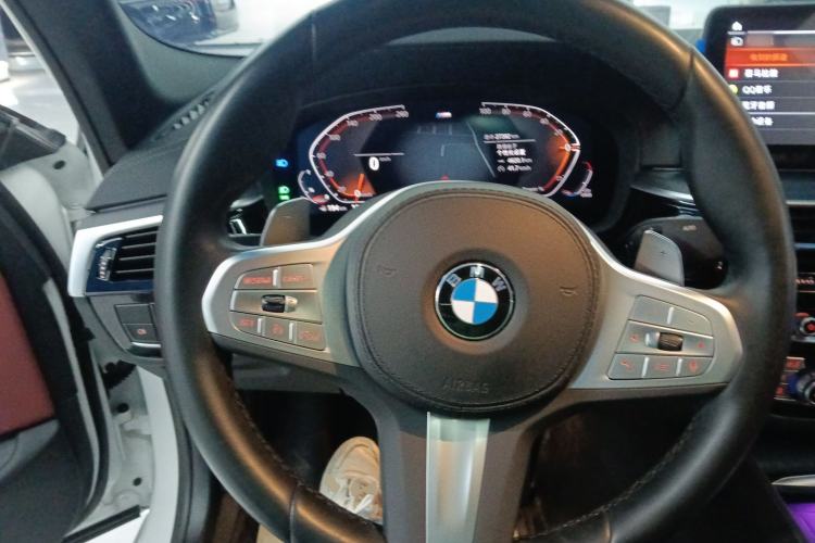 Used BMW 5 Series 2023 530Li Leading Model M Sport Package Steering Wheel