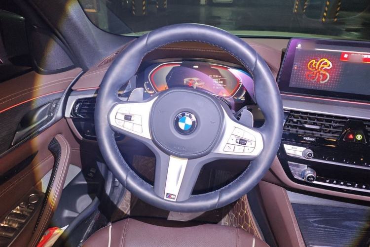 Used BMW 5 Series 2023 530Li Leading Model M Sport Package Steering Wheel