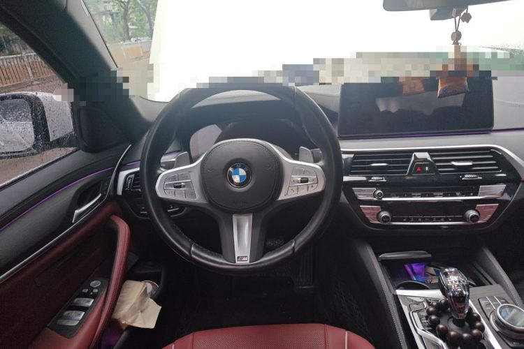 Used BMW 5 Series 2023 530Li Leading Model M Sport Package Steering Wheel