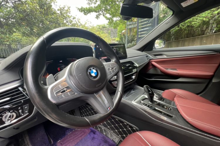 Used BMW 5 Series 2023 530Li Leading Model M Sport Package Steering Wheel