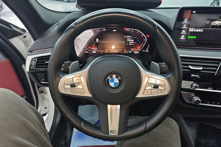 Used BMW 5 Series 2023 530Li Leading Model M Sport Package Steering Wheel